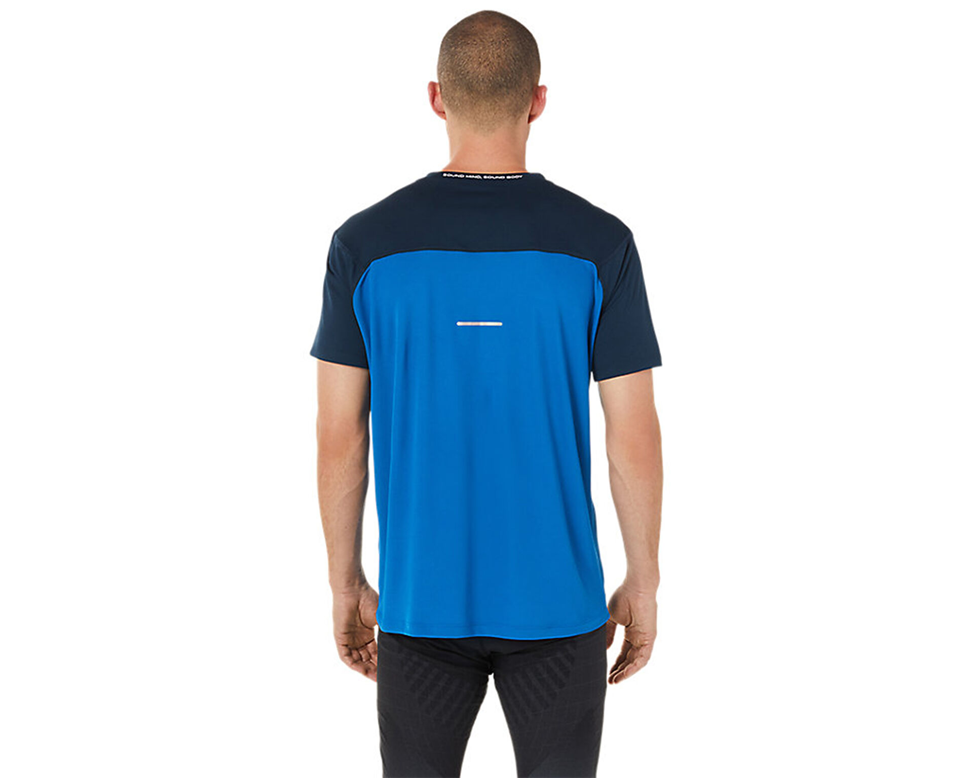 Men s Running T Shirt 2011C239 400