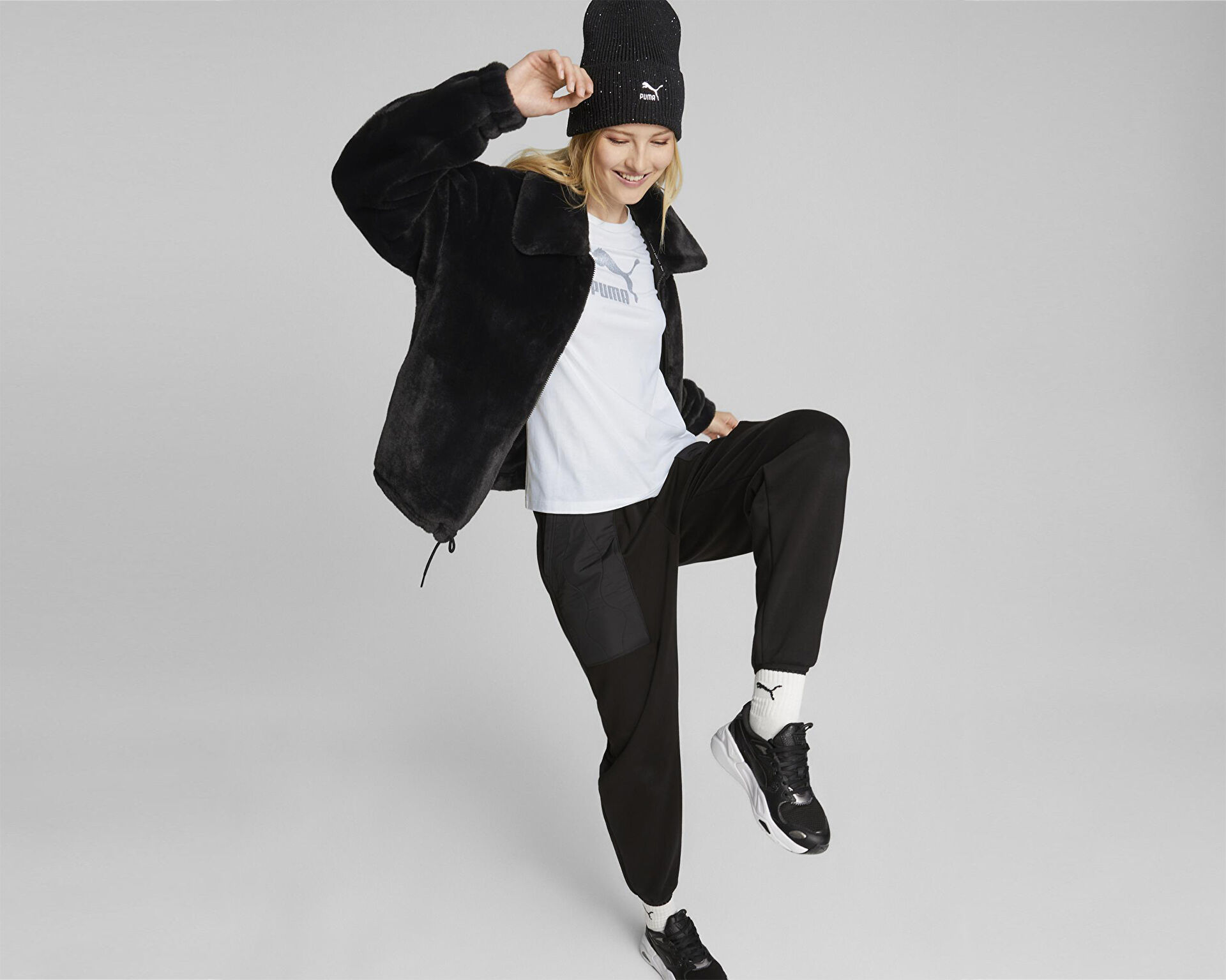 Puma outlet fuzzy jacket