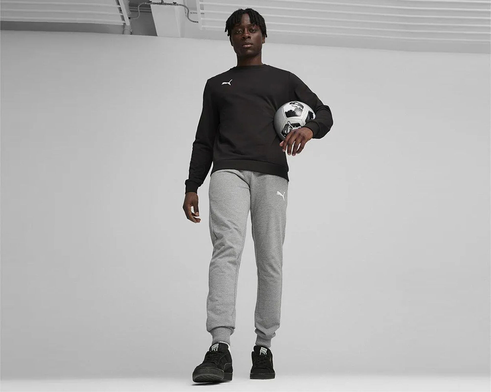 ★ PUMA★ Team Goal Casual Crewneck Sweatshirt 65859203 PUMA Erkek TEAMGOAL CASUALS CREW NECK SWEAT Siyah 65859203