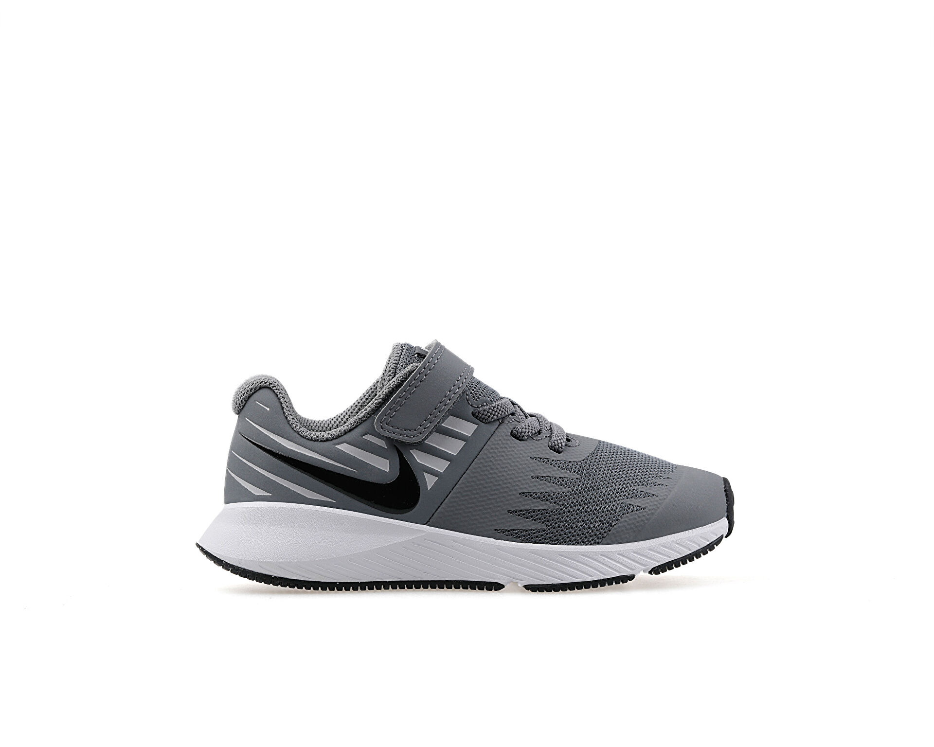 921443 nike online