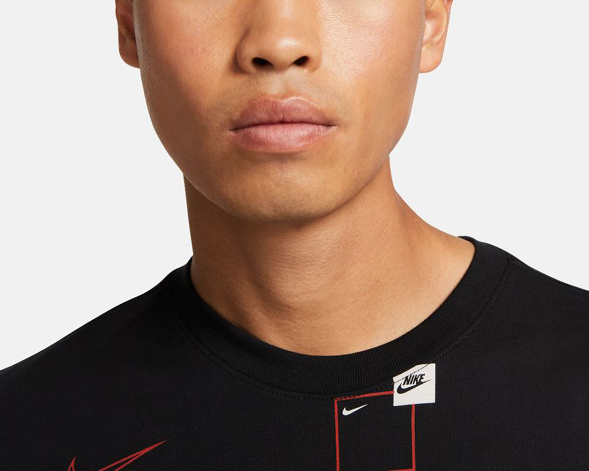 Nike tee logo clearance