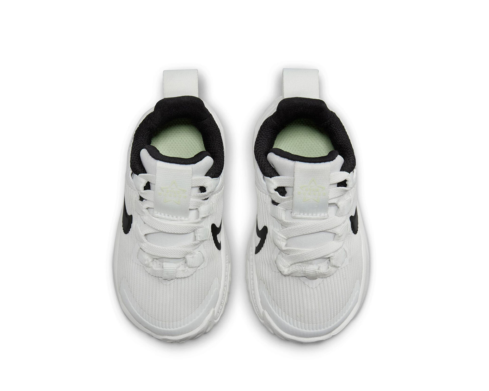 Nike star runner silver outlet