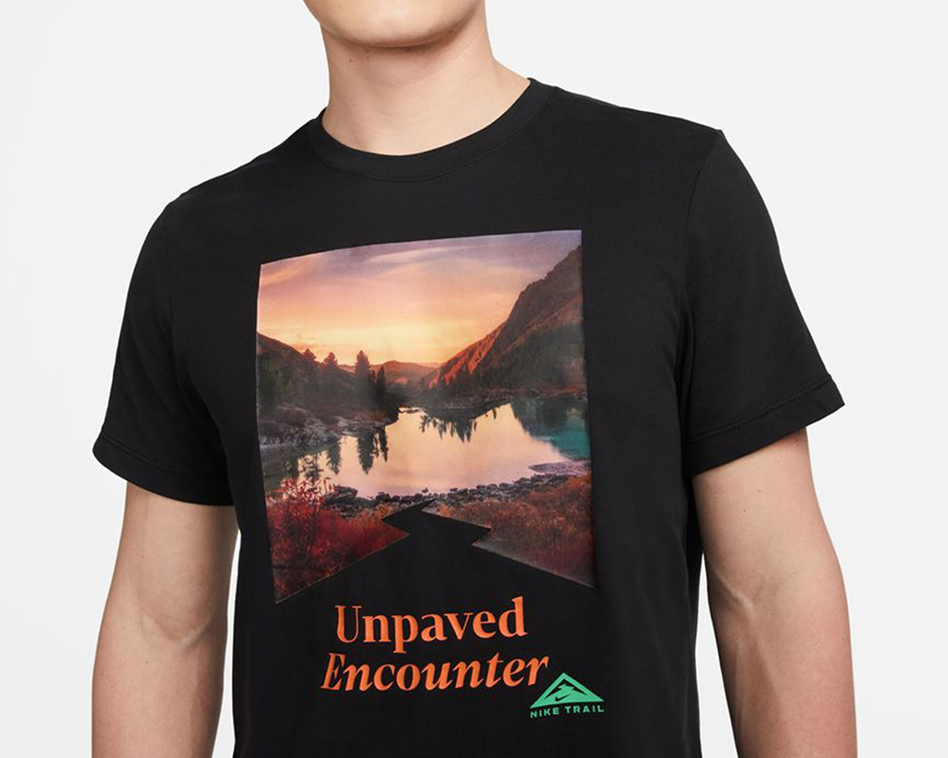Nike trail 2025 tee