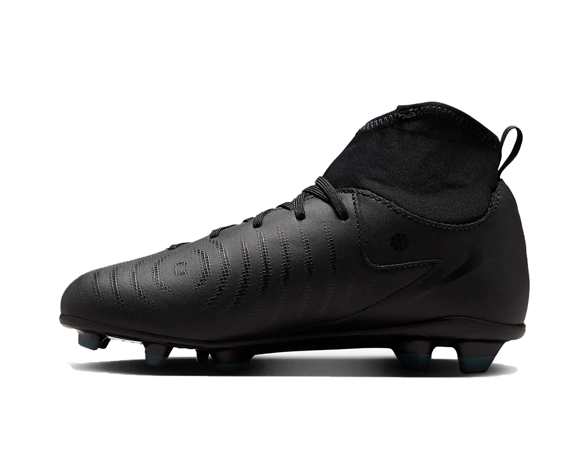 Nike soccer shoes price clearance