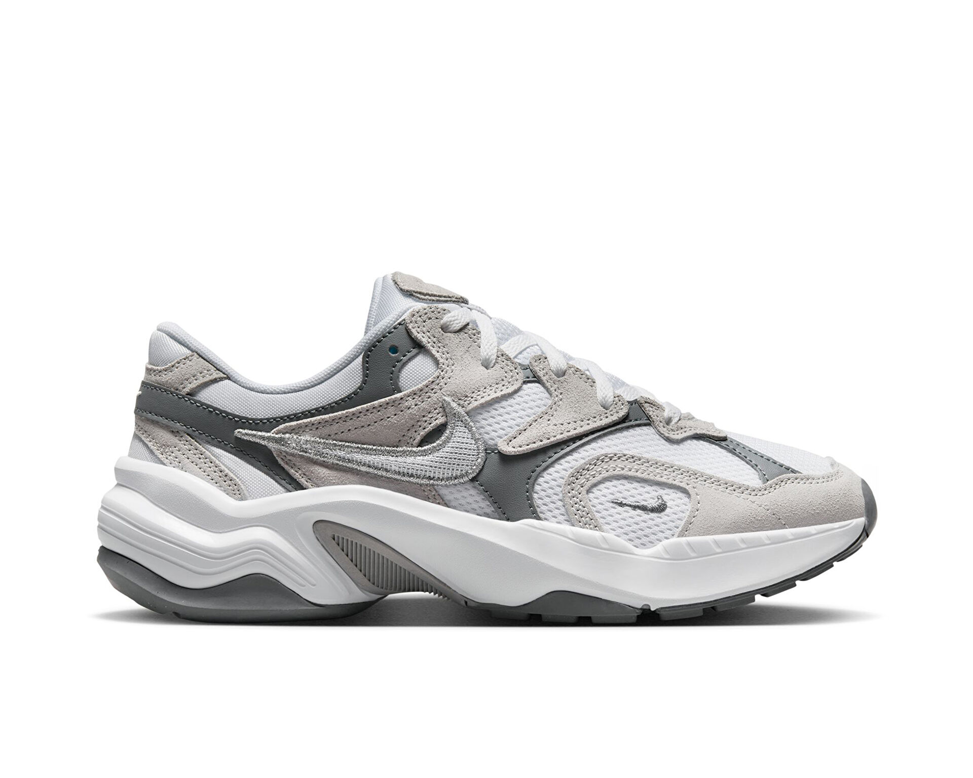 Nike tekno white size 5 online