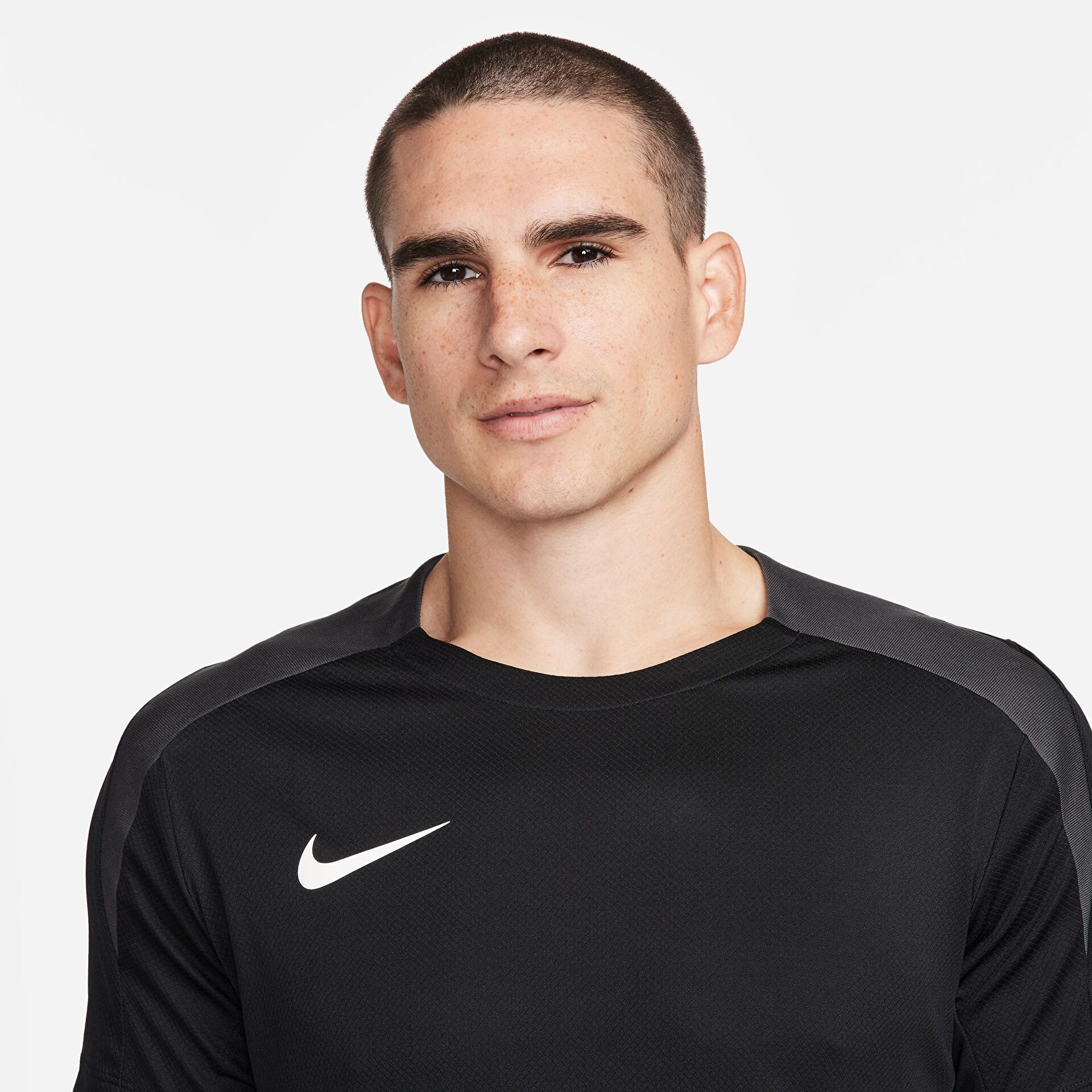 Nike strike series hot sale