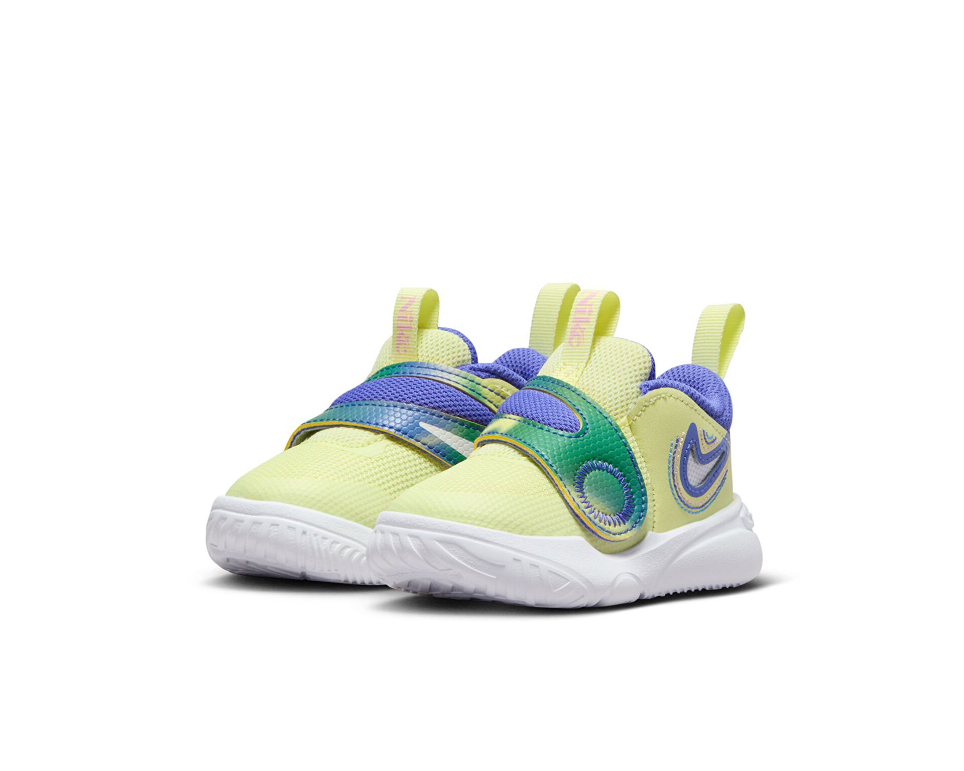 Nike team hustle sneakers cheap