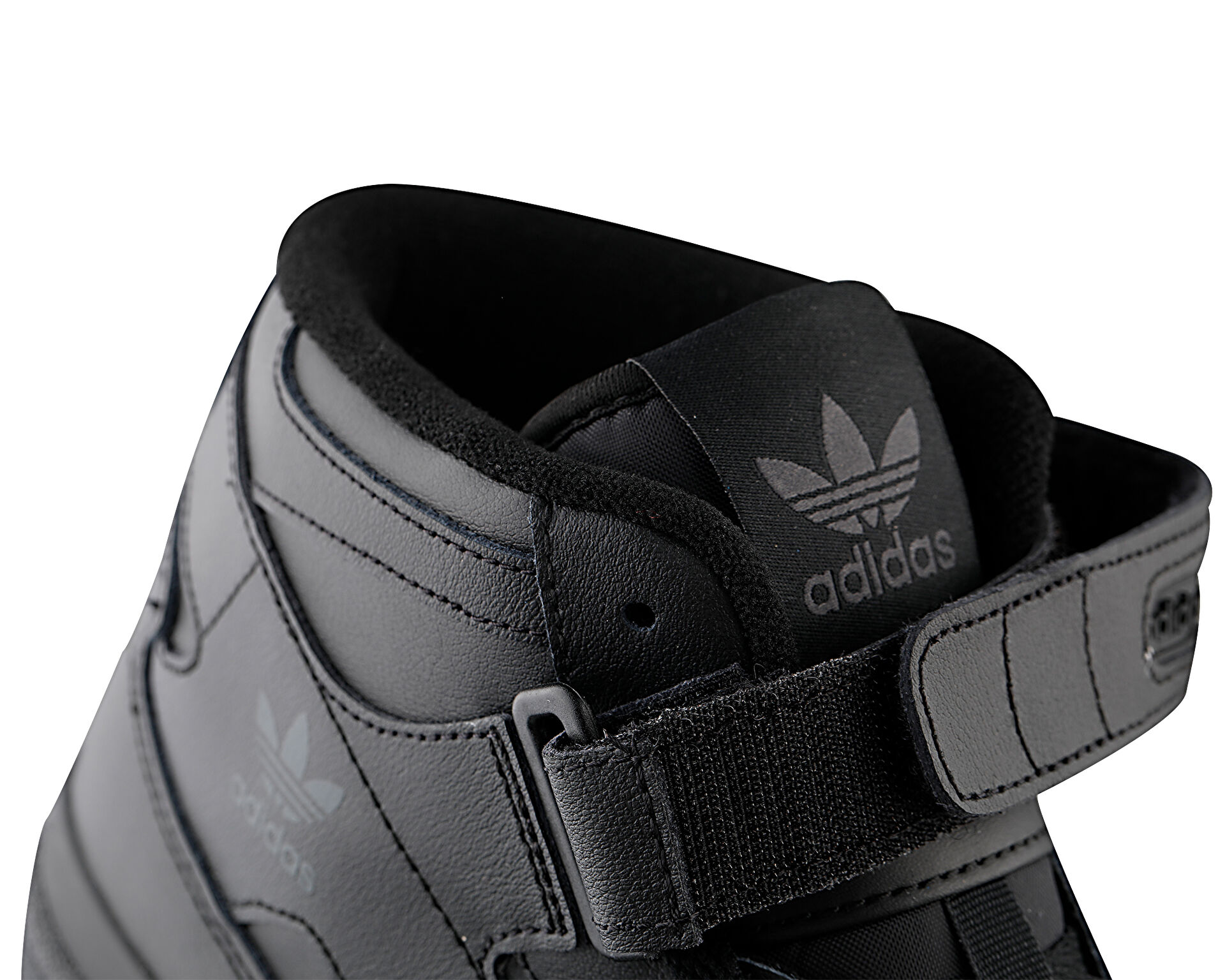 Adidas varial mid top beyaz
