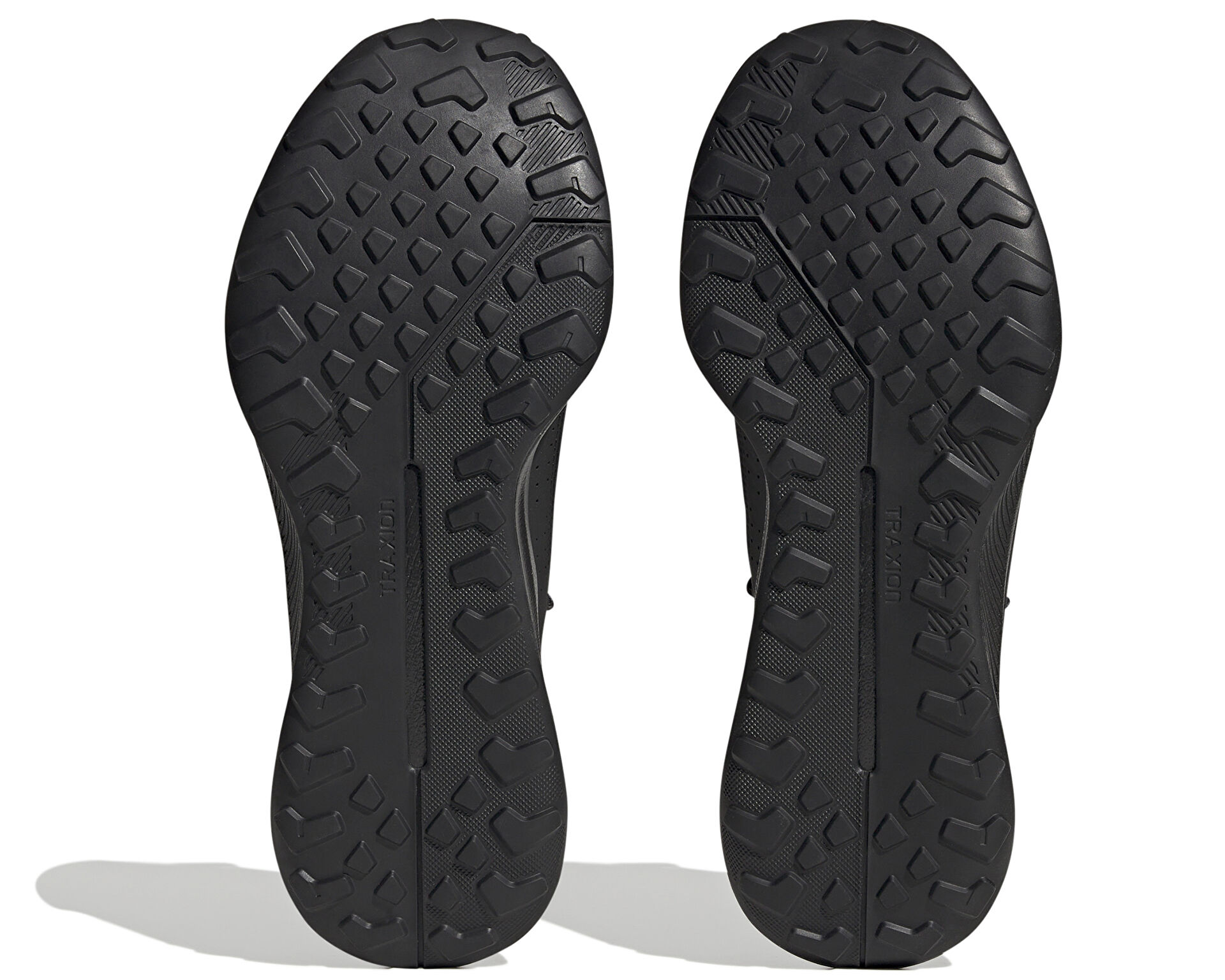 TERREX 【送料無料(北海道、沖縄除く)】 アディダス adidas