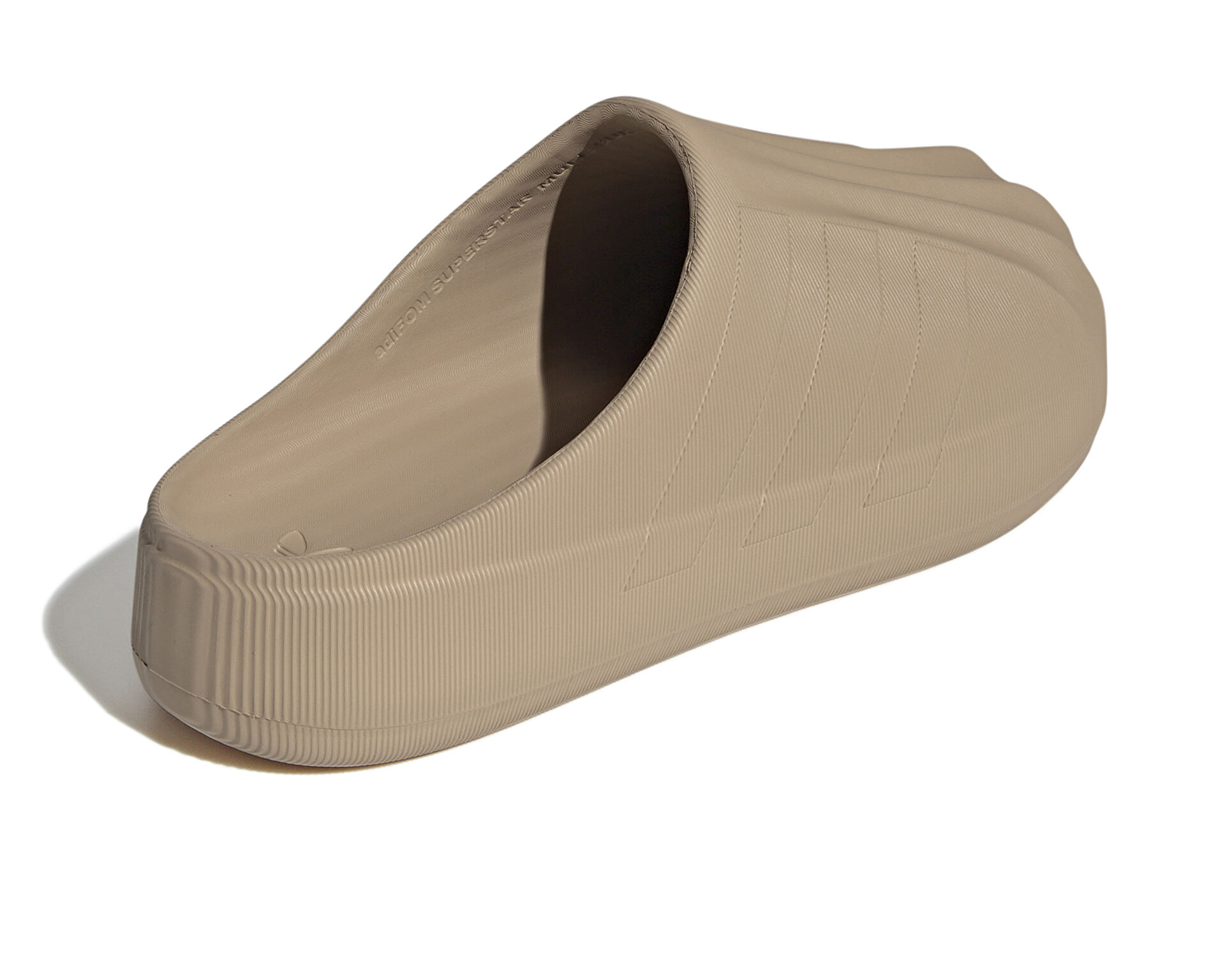 Superstar slip on dames beige hot sale