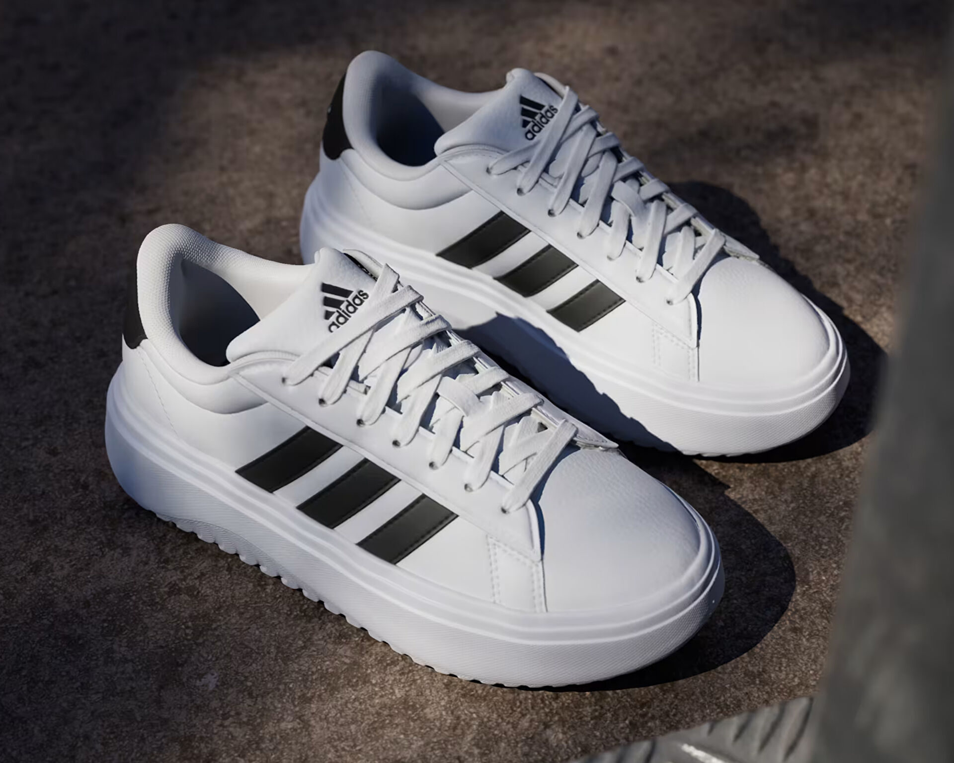 ◆adidas◆GRAND COURT PLATFORM W IE1092 女性用 韓国発23~25cm adidas Grand Court Platform Cloud White Core Black Women