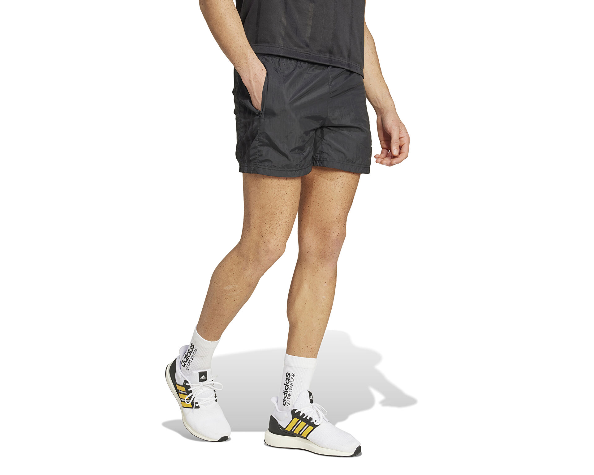 Tiro 17 woven short on sale