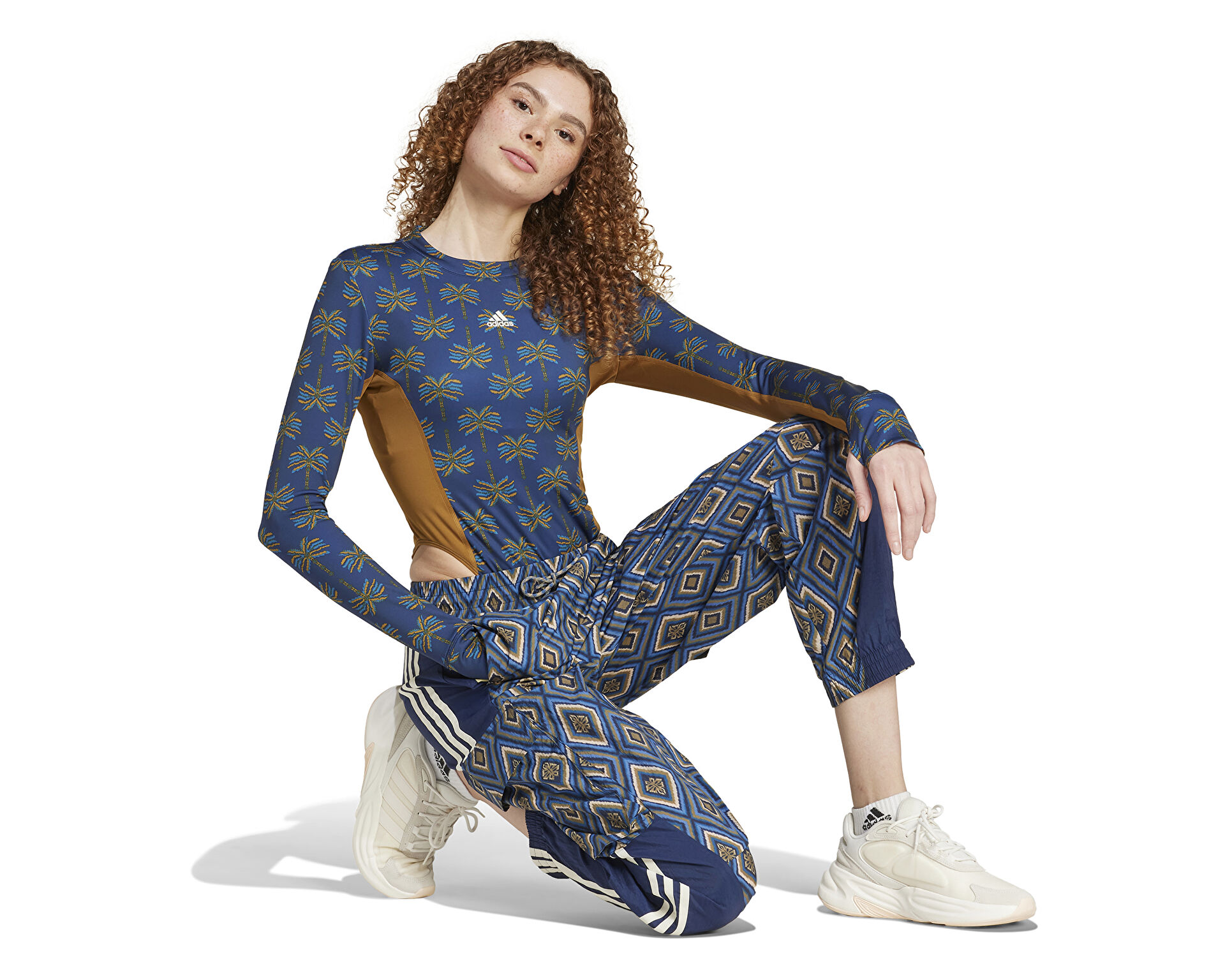 adidas Kadın Farm Pants Çok Renkli IV9760