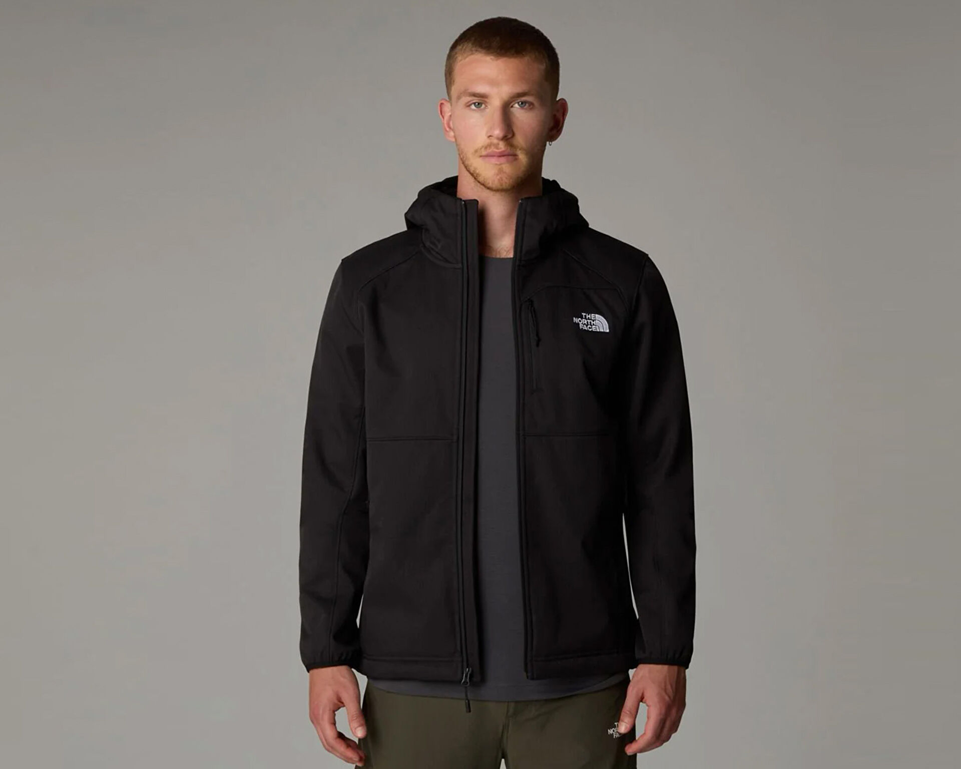 The North Face Erkek M Quest Hooded Softshell Siyah NF0A3YFP4H01