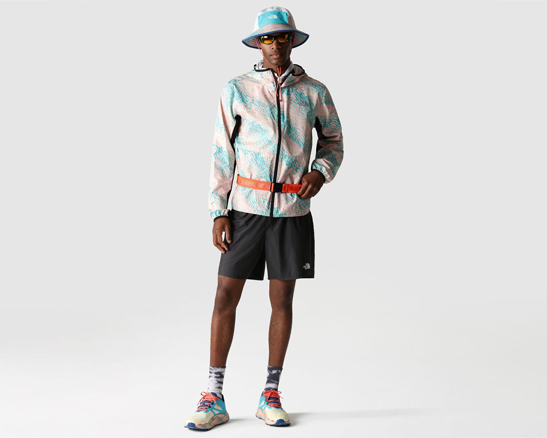 The North Face Erkek M Run Wind Jkt Çok Renkli NF0A7SXMIR11