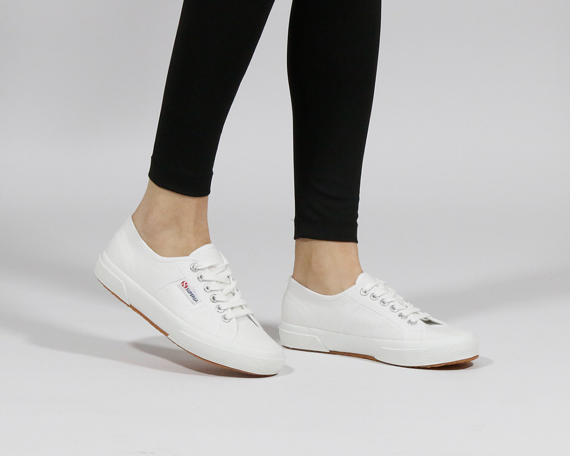 Beyaz superga shop
