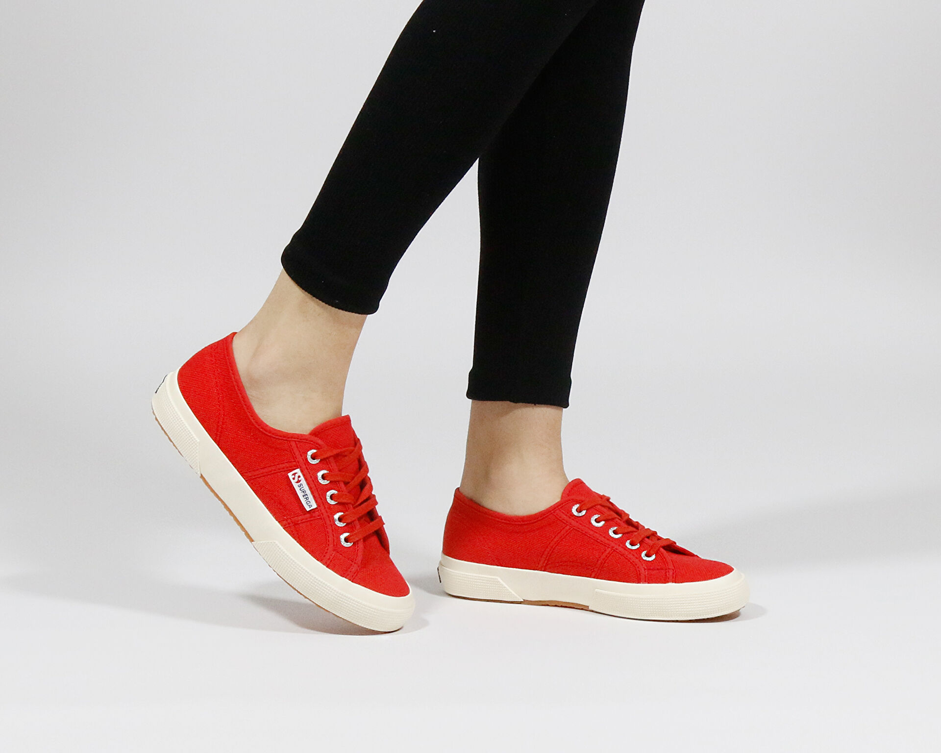 Kırmızı superga hot sale