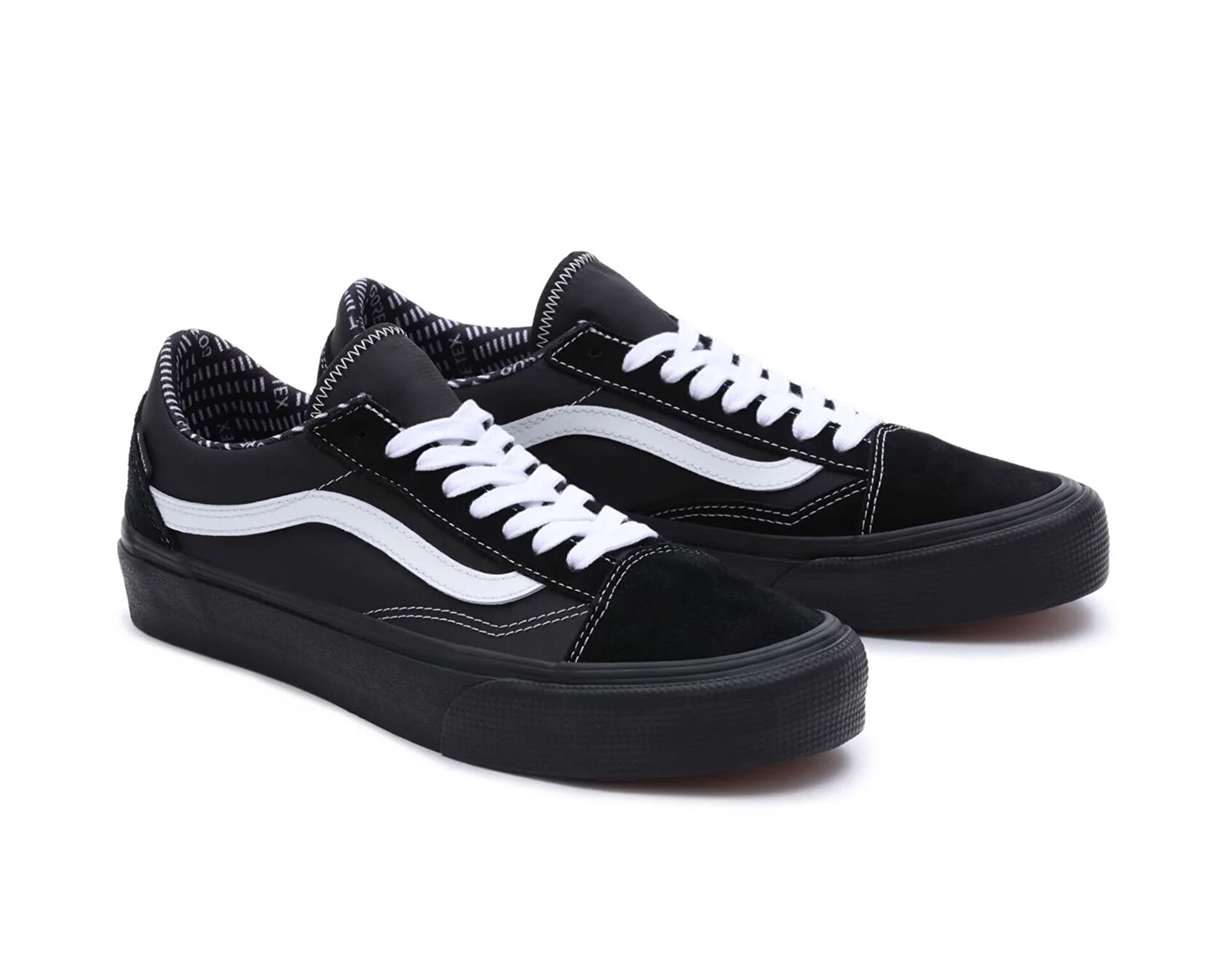 Vans Erkek Old Skool Gore-Tex Siyah VN0009QGBLA1