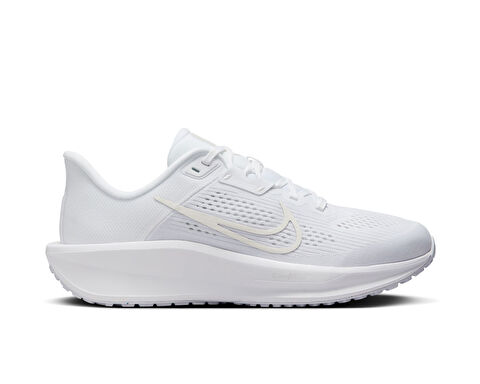 WMNS QUEST 6