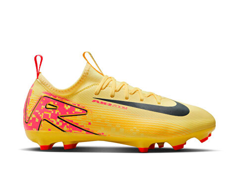 New nike soccer boots top