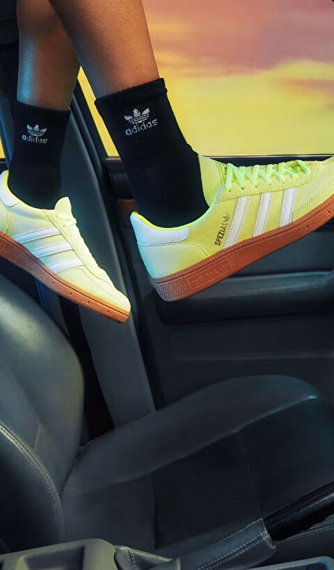 Sneakers Koleksiyonu