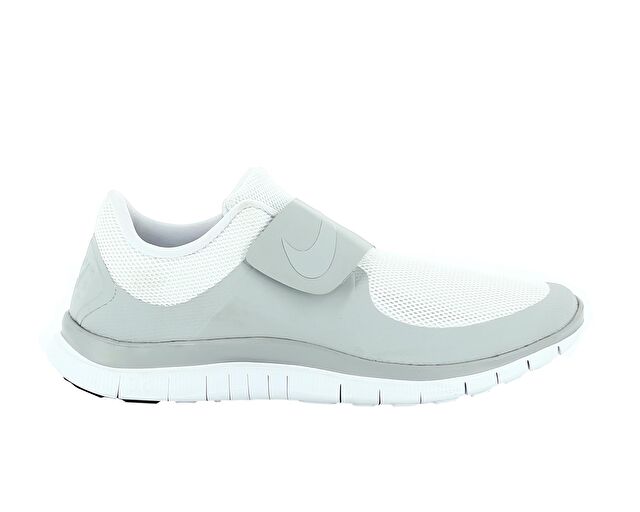 Nike Erkek Free Socfly Beyaz 724851 111