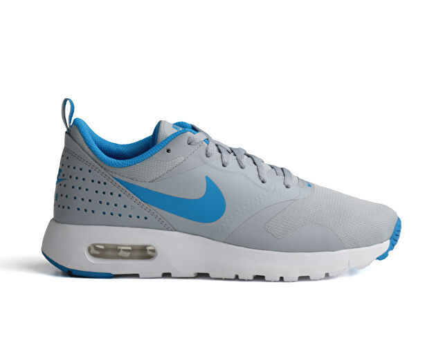 Nike tavas kids store