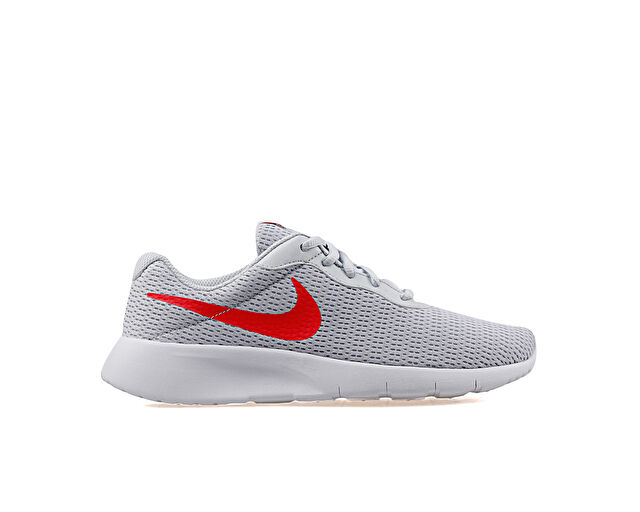 Nike tanjun 818381 on sale