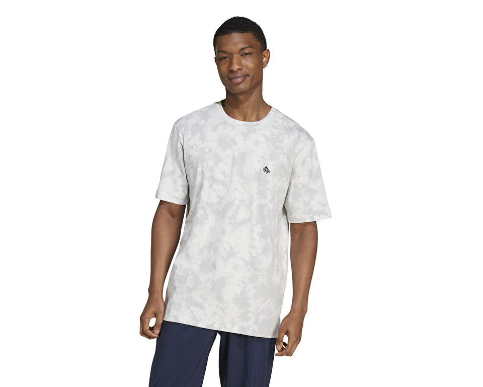 adidas M All Day I.. T Erkek Günlük Tişört IW2741 Beyaz